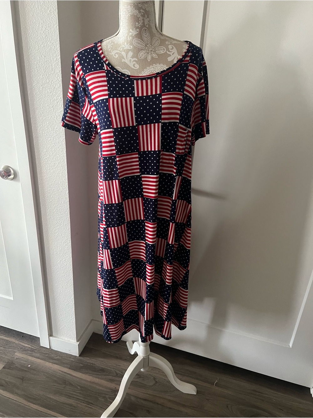 Lularoe Americana Carly xl